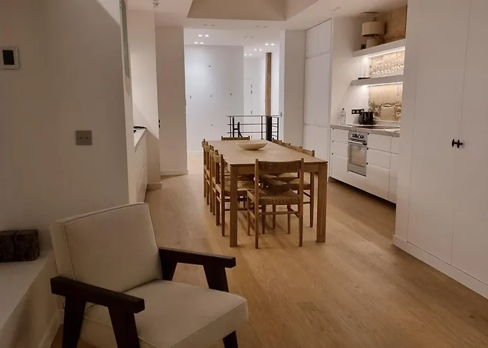 Marais Historique L Loft De 4 Ch Et 4 Sdb Avec Climatisation Apartmán Paříž